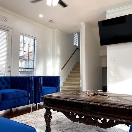 Luxury 3-Story Home In Downtown Houston Exteriör bild