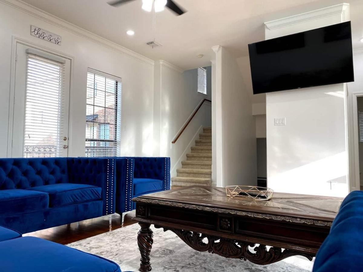 Luxury 3-Story Home In Downtown Houston Exteriör bild